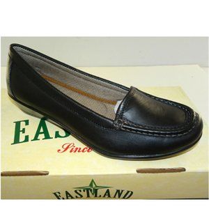 Eastland 'Hailey' Women's Black Leather Slip On